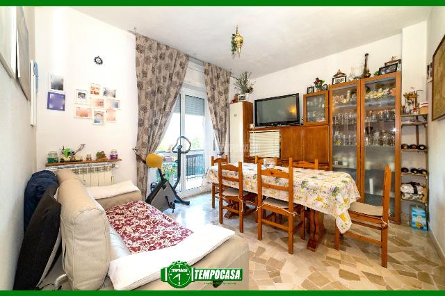 3-room flat in Via Vittorio Veneto 9, Cambiago - Photo 1