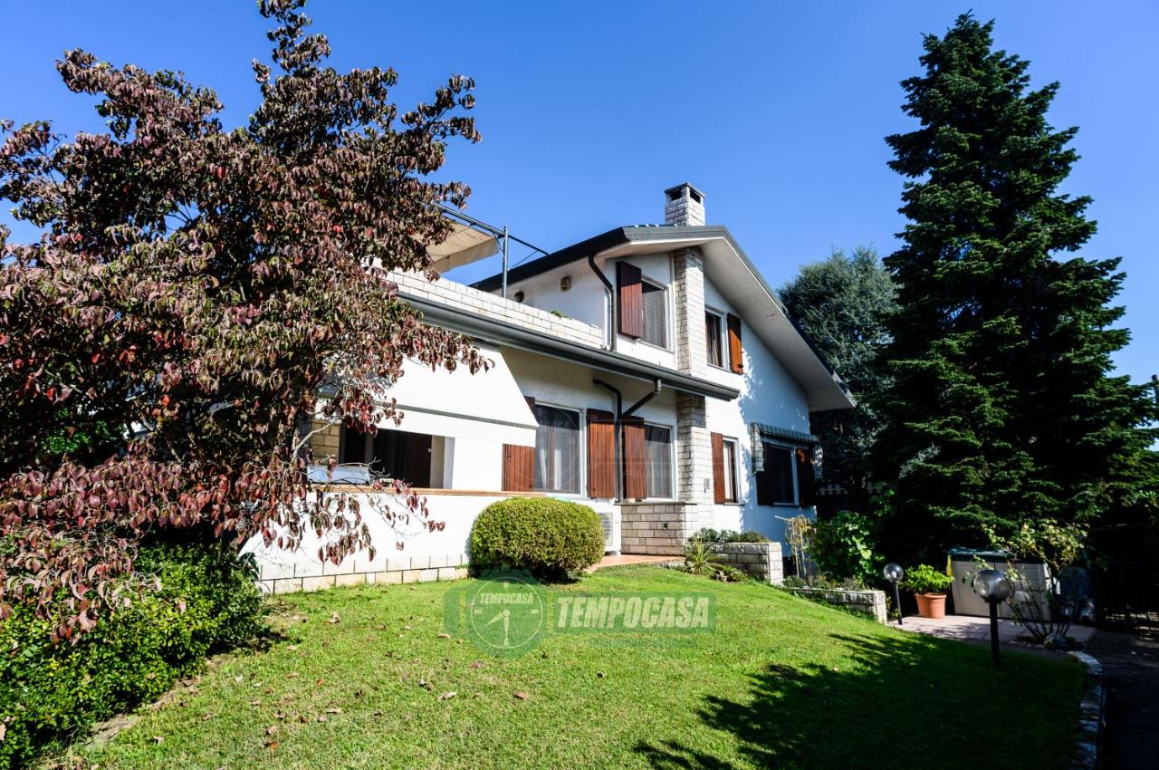 Villa in vendita a Nerviano