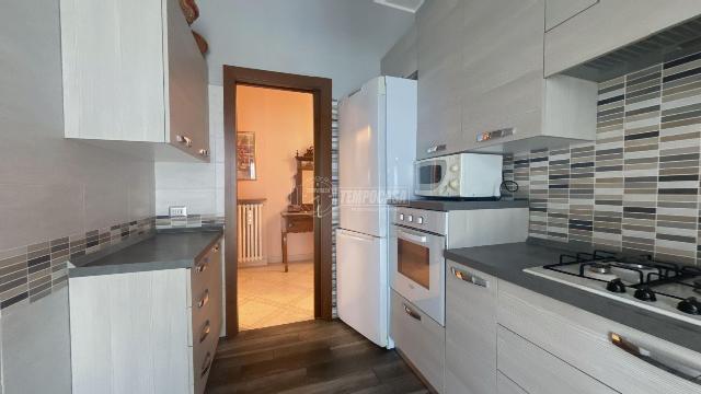 3-room flat in Via San Domenico di Savio 6, Rho - Photo 1