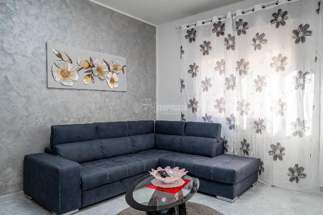 3-room flat in {3}, Viale Galileo Galilei - Photo 1