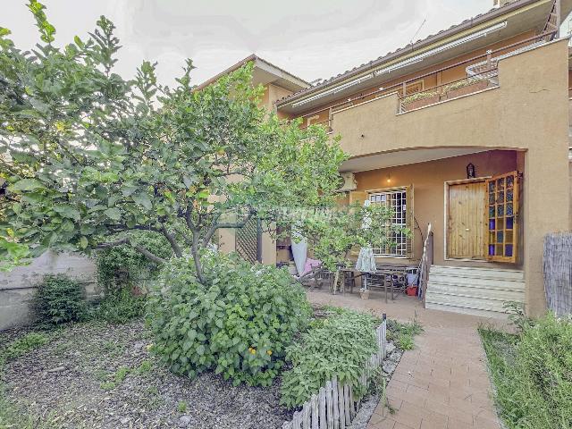 Terraced house in {3}, Via Eugenio Rinaldi - Photo 1