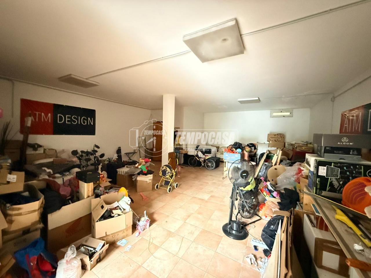 Magazzino in Traversa Campo della Fiera, Bracciano, {3} - Foto 2