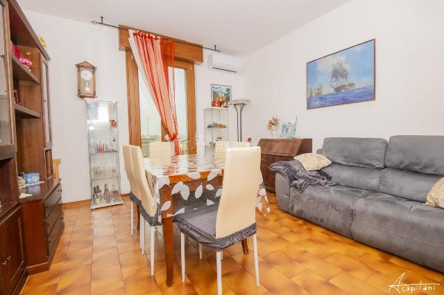 4-room flat in Via di Villanova 440, Modena - Photo 1