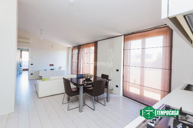 3-room flat in Via Giuseppe Verdi 3, Busto Arsizio - Photo 1