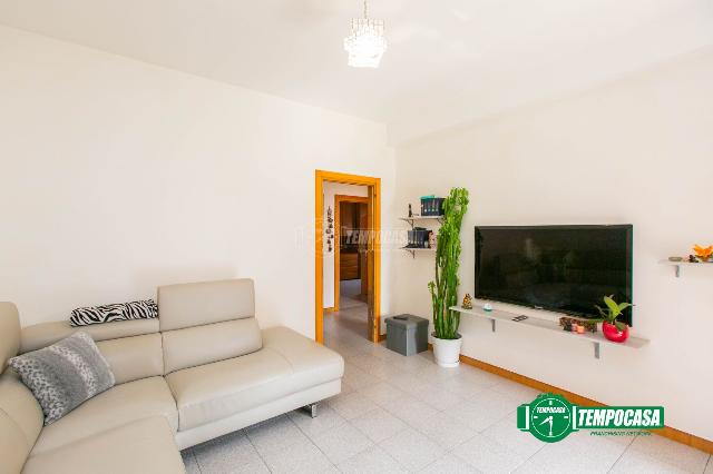 Dreizimmerwohnung in Via Burattana 23, Busto Arsizio - Foto 1