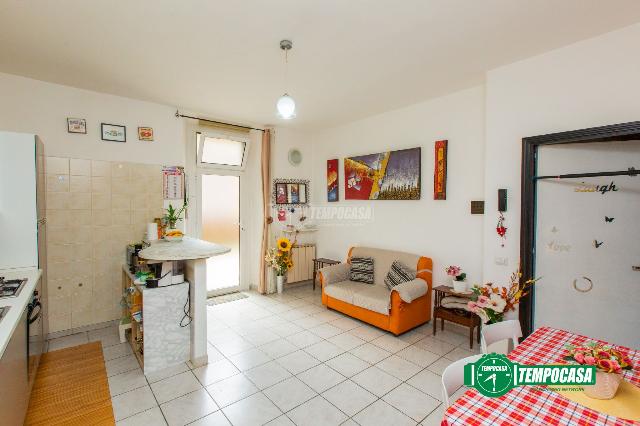 Dreizimmerwohnung in Via Damiano Chiesa 6, Busto Arsizio - Foto 1