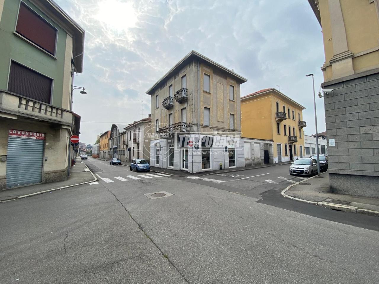 Negozio in Via Mentana 21, Busto Arsizio, {3} - Foto 1