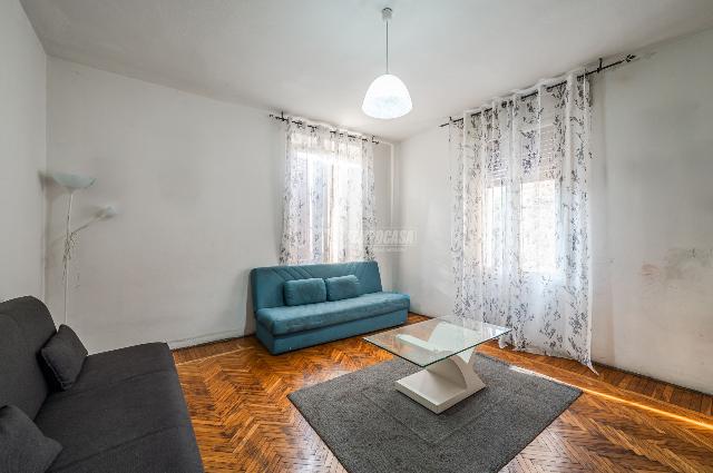 Trilocale in Via Cesare Battisti 25, Vignola - Foto 1