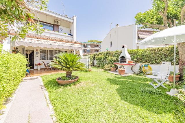 Terraced house in Via dell' Etruria, Santa Marinella - Photo 1