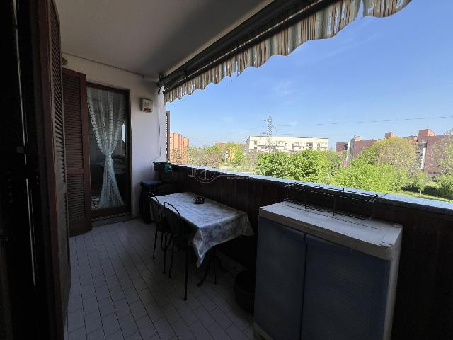 3-room flat in Via Paolo Andreani, Brugherio - Photo 1