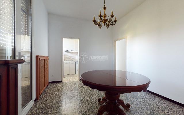 3-room flat in Via Lorenzo da Bagnomarino 14, Bologna - Photo 1