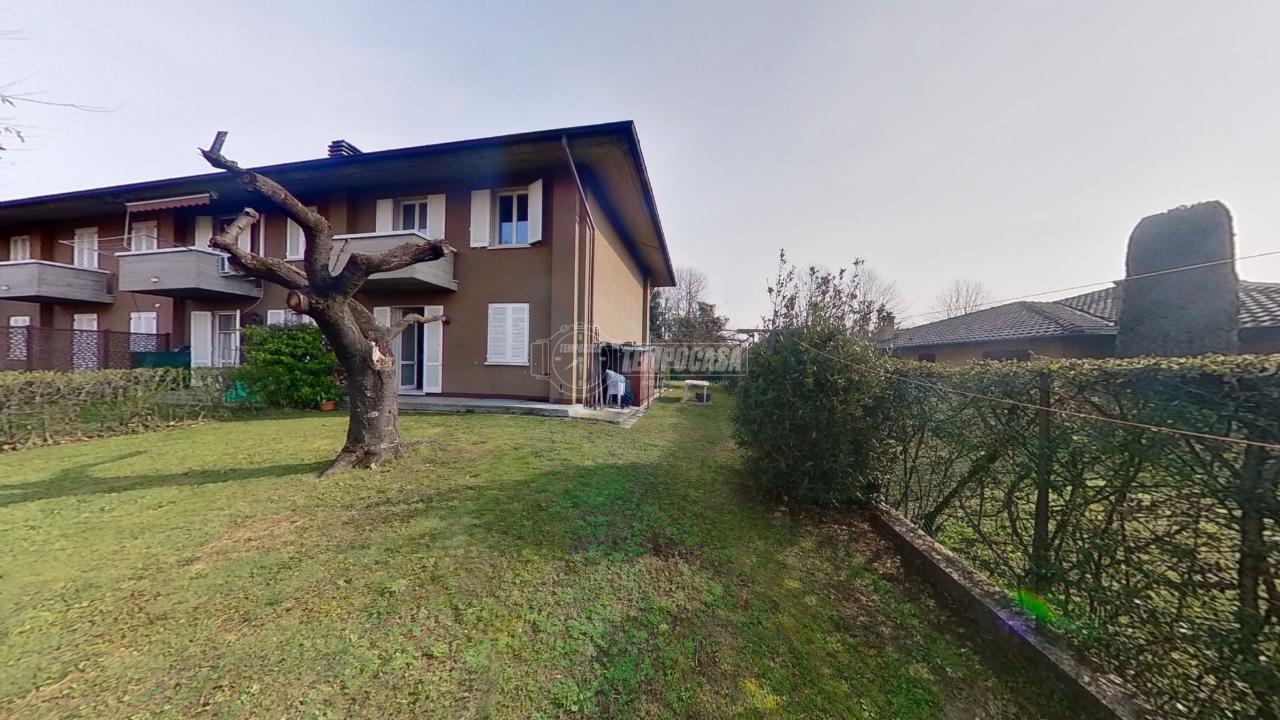 Villa a schiera in vendita a Barlassina