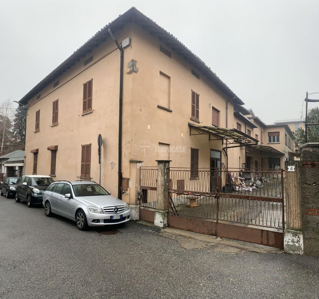 Palazzo in vendita a Como