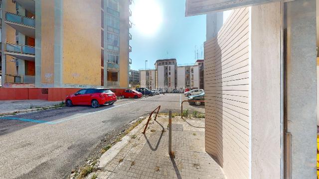 Garage or car box in Via Luigi Maggiulli 10, Lecce - Photo 1