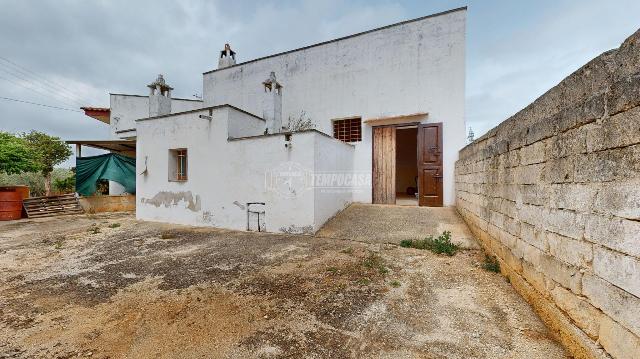 Warenlager in Contrada Lamafico 100, Polignano a Mare - Foto 1