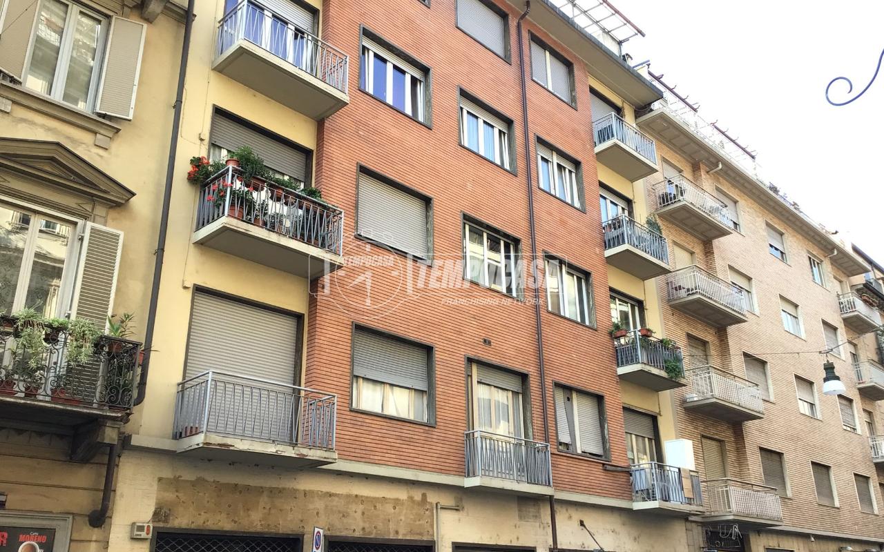 Negozio in Via San Secondo 64, Torino, {3} - Foto 2