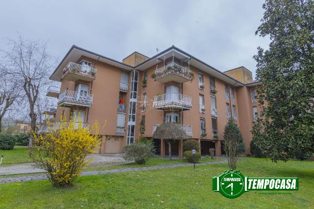 4-room flat in Via Giovanni Amendola, Pavia - Photo 1