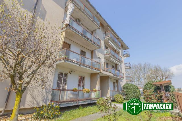 3-room flat in Via Angelo Amati, Pavia - Photo 1