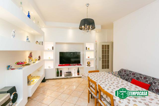 3-room flat in Viale Don Minzoni 2/a, Castellanza - Photo 1