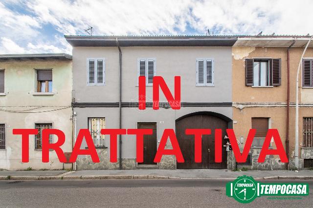 Vierzimmerwohnung in Via Giacomo Matteotti, Rescaldina - Foto 1