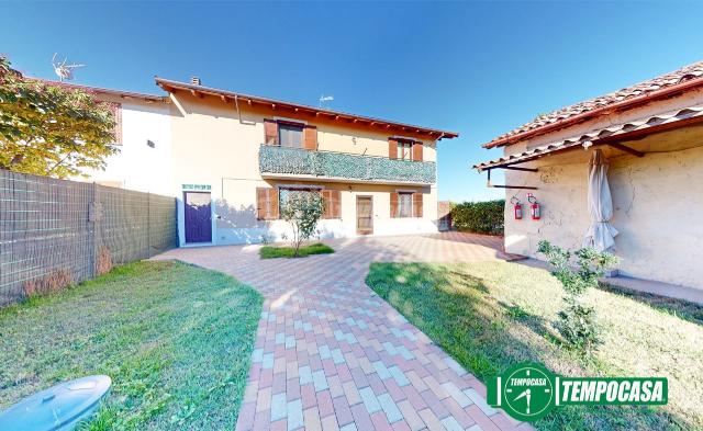 Terraced house in Via Sale 6, Alessandria - Photo 1