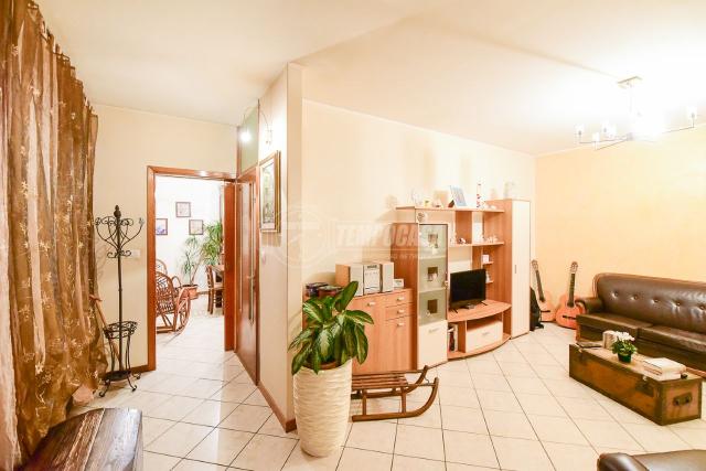 3-room flat in Via Prato 3, Albese con Cassano - Photo 1