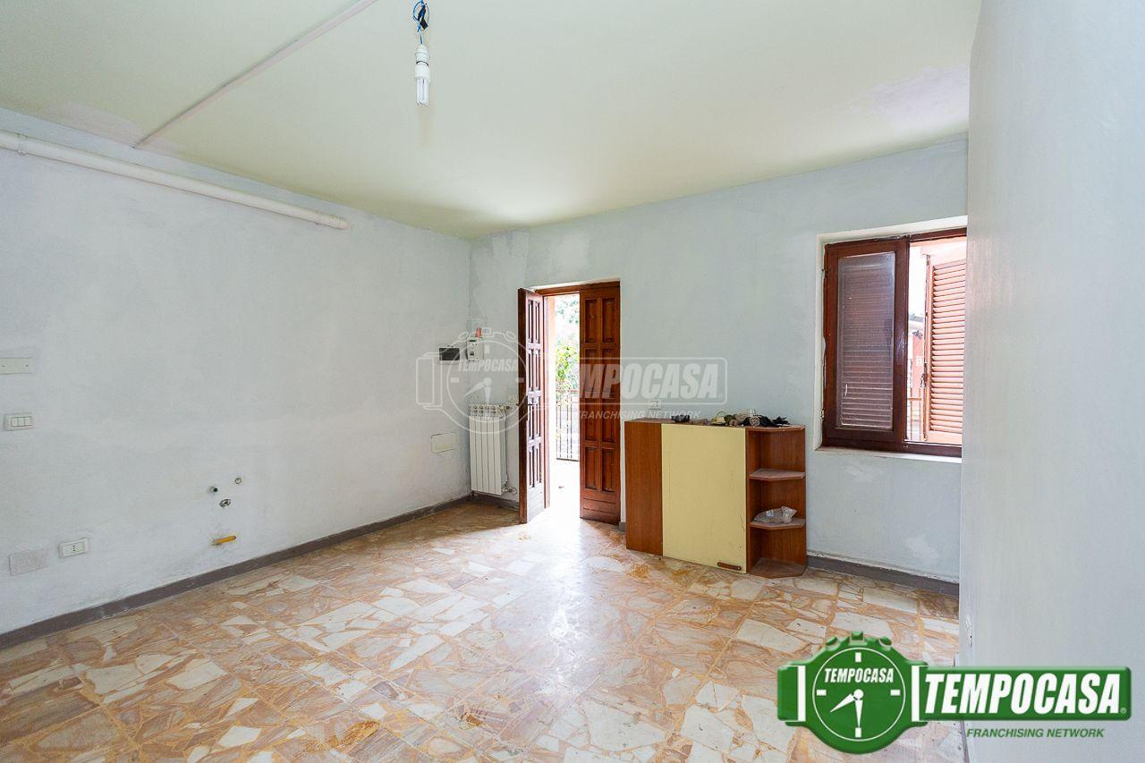 Appartamento in vendita a Capralba