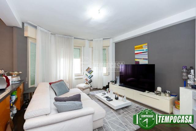 2-room flat in Via Luigi Cadorna, Crema - Photo 1