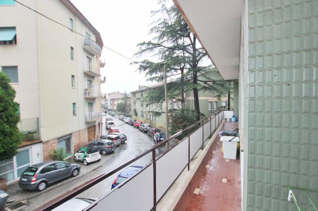 4-room flat in Via Cupramontana, Ancona - Photo 1