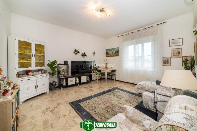 3-room flat in Via Ezio Vanoni 10, Trezzo sull'Adda - Photo 1