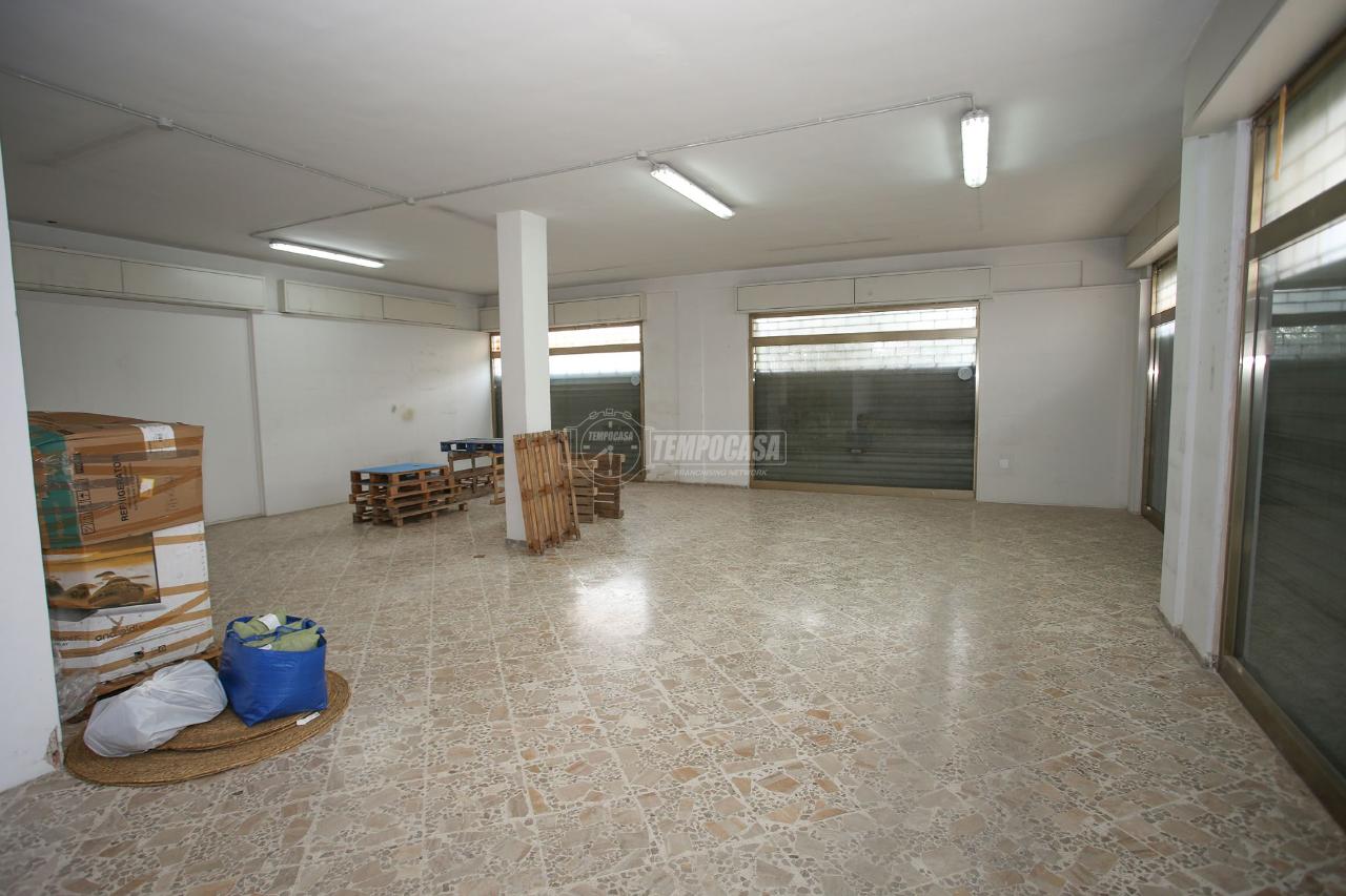 Negozio in Corso Roma 176, Noicattaro - Foto 1