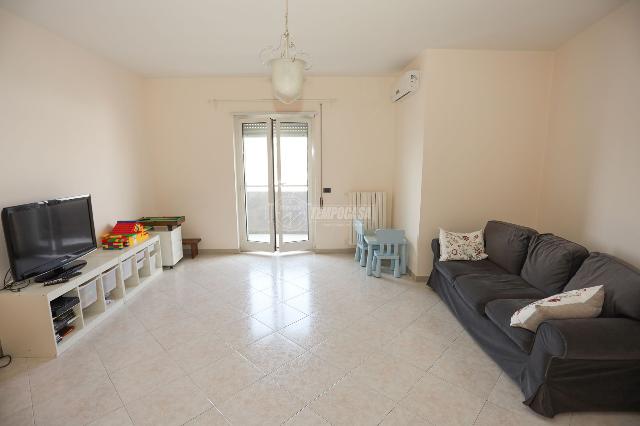 3-room flat in Via Giovanni Battista Pirelli 1/E, Triggiano - Photo 1