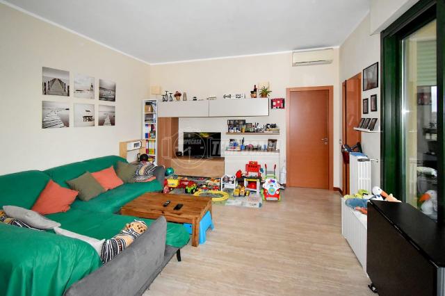 3-room flat in Via Brodolini, Pieve Emanuele - Photo 1