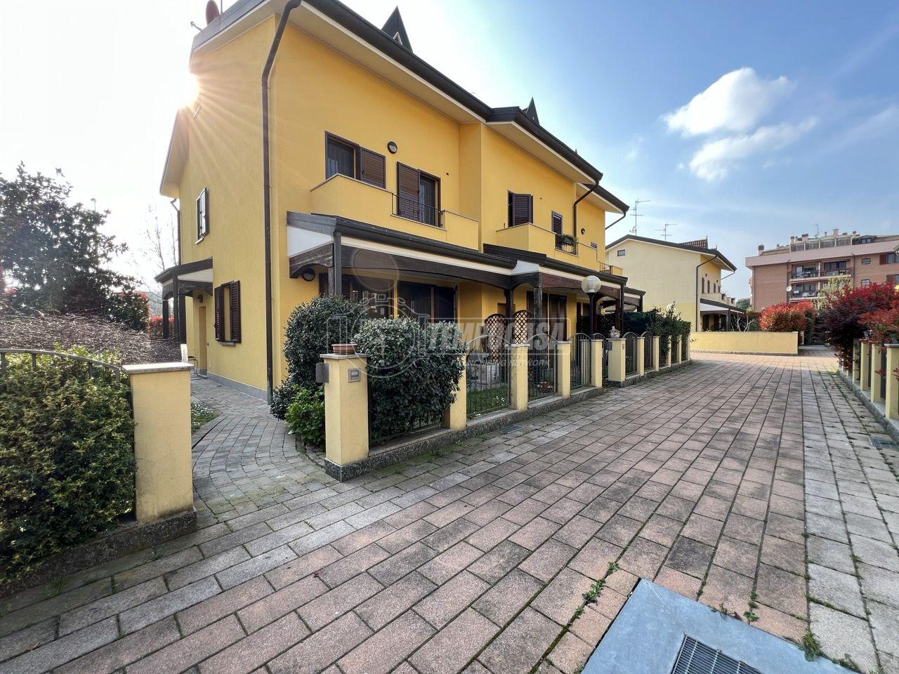 Villa a schiera in vendita a Rozzano