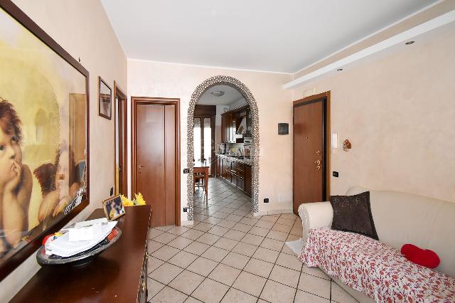 3-room flat in Via dei Pini, Pieve Emanuele - Photo 1