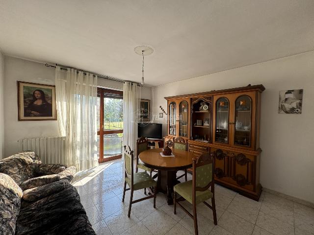 4-room flat in Via G. Rossini, Pieve Emanuele - Photo 1