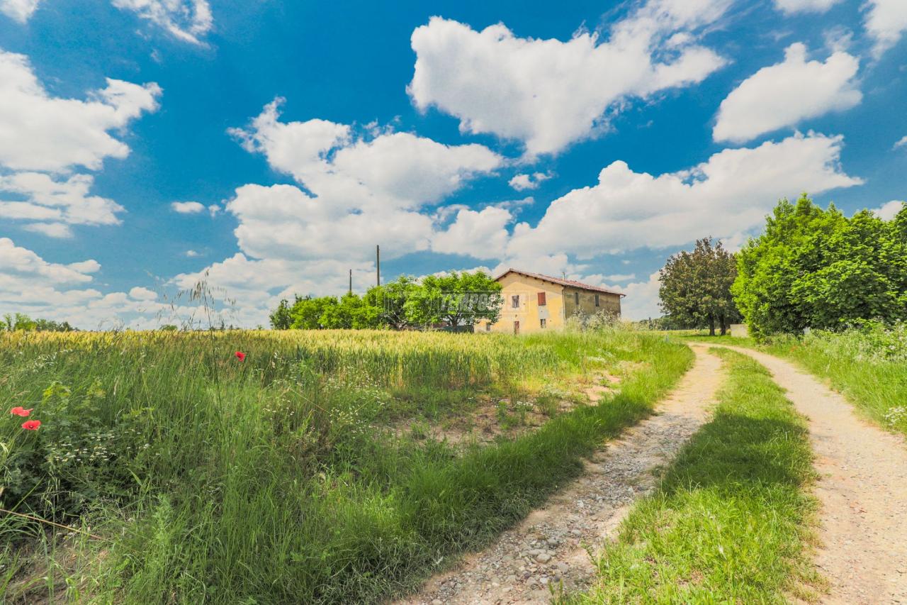 Casa indipendente in vendita a Imola