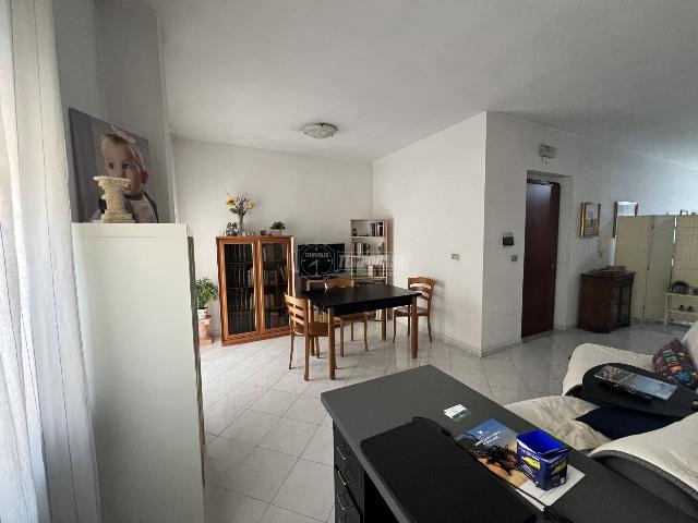 4-room flat in Via Atellana 115//4, Aversa - Photo 1