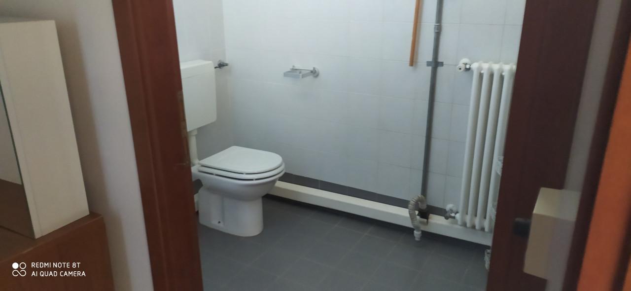 Negozio in Via Dante Alighieri, Casalserugo, {3} - Foto 2