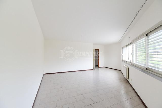 3-room flat in Via Laguccio, Canzo - Photo 1