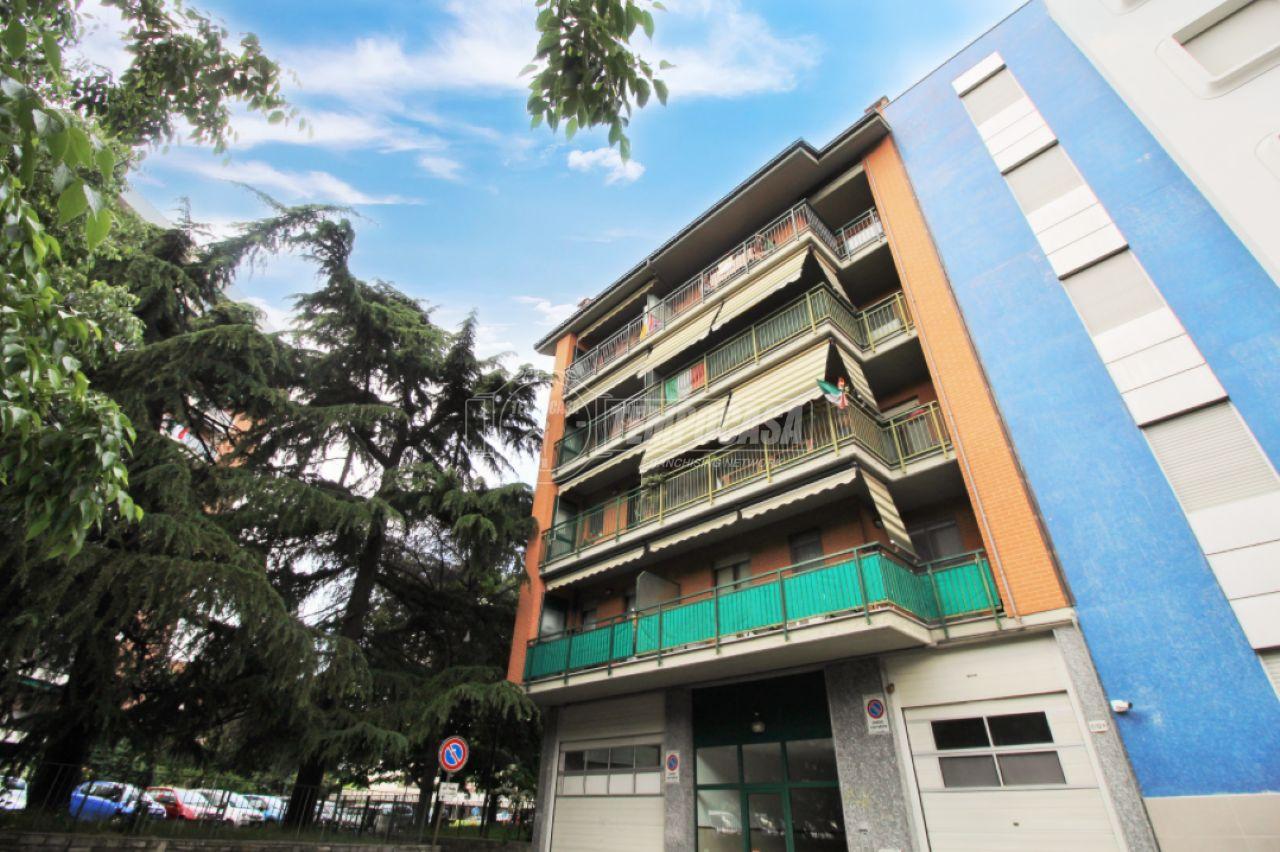 Magazzino in Via Biscarra Giovanni Battista E Carlo Felice, Torino - Foto 1