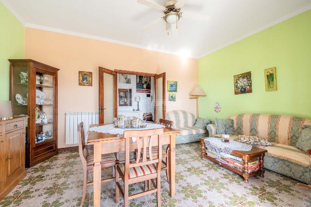 3-room flat in Via Dolianova, Fiumicino - Photo 1