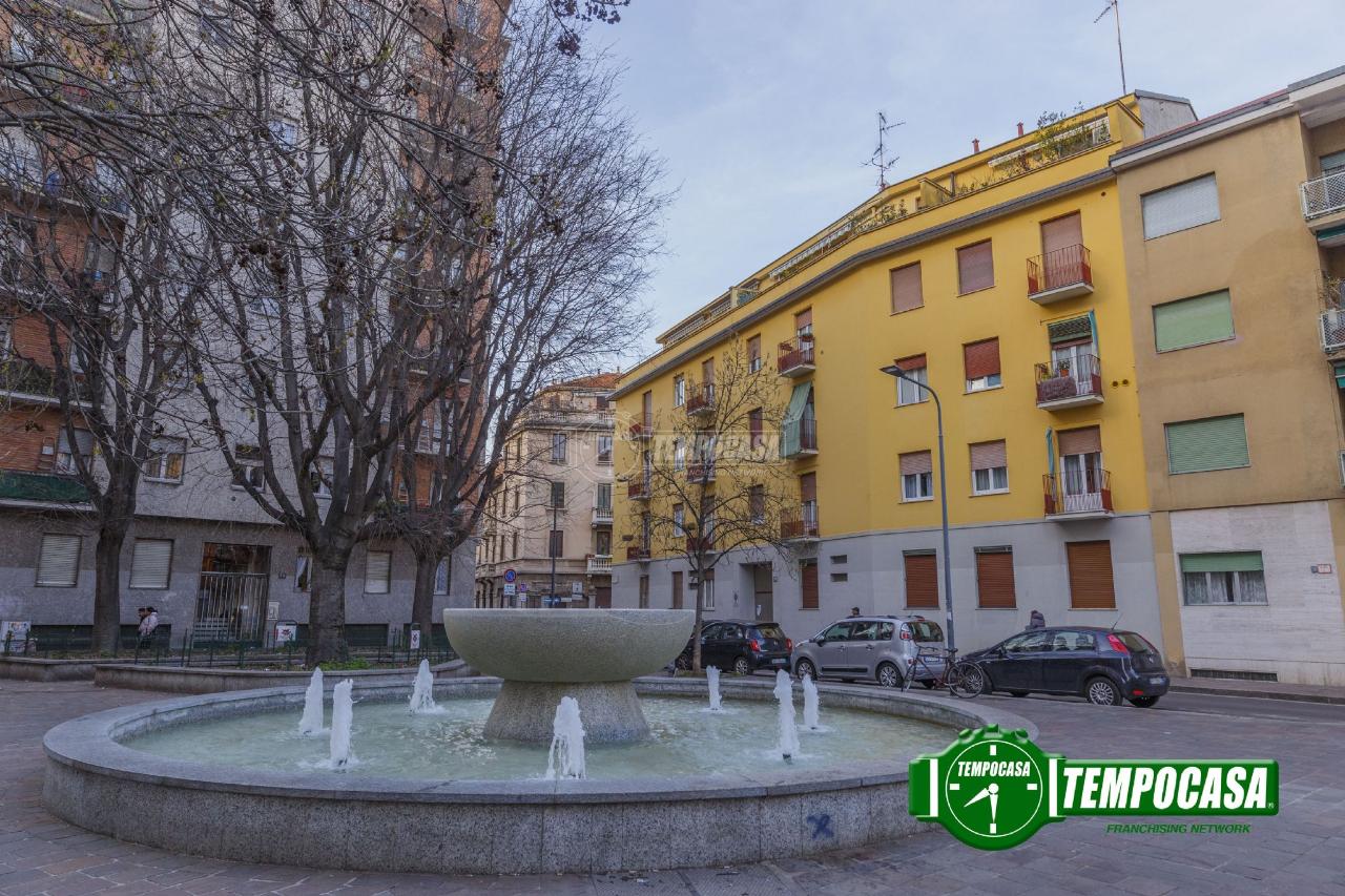 Magazzino in Via Paolo Mantegazza, Milano - Foto 1