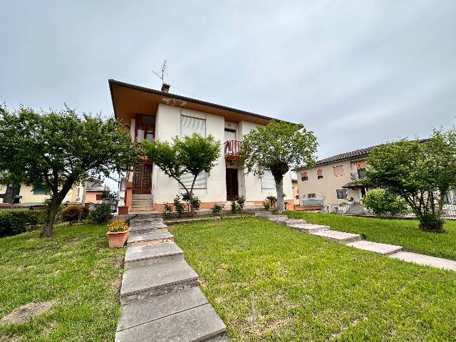 Mansion in Via Venezia 1, Grumolo delle Abbadesse - Photo 1