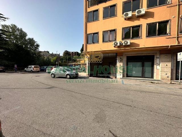 Box in Via Fricchione, Avellino - Foto 1