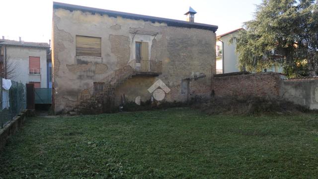 terreno edificabile in vendita a Capriate San Gervasio
