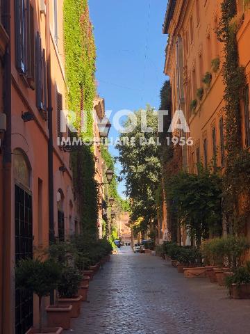 Shop in Via Margutta, Roma - Photo 1