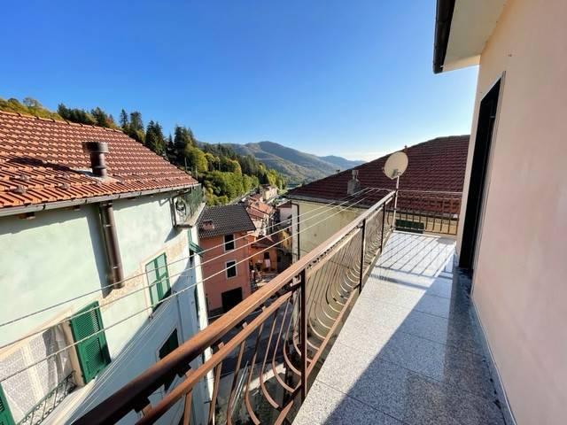 3-room flat in Via del Castello 7, Torriglia - Photo 1