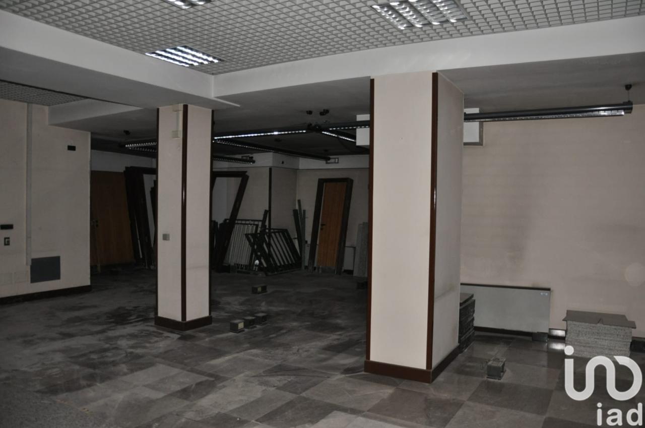 Ufficio in Via Santa Croce 19, Moncalieri, {3} - Foto 1