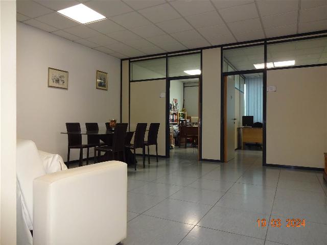 Büro in {3}, Via Vittorio Emanuele - Foto 1